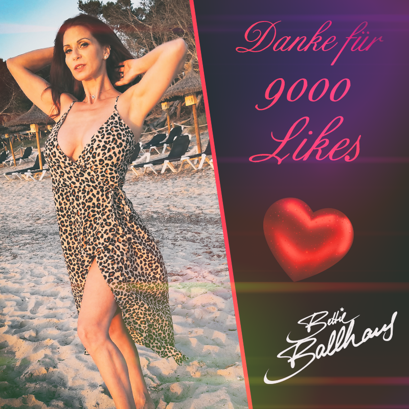 BettieBallhaus's tweet photo. #danke #thankyou #thankforfollowing #loyalfans #bestfansever #goodday #berlin #bettieballhaus #65h #realbettieballhaus #model #erotikmodel #kiss https://t.co/JkWOfJZSrd