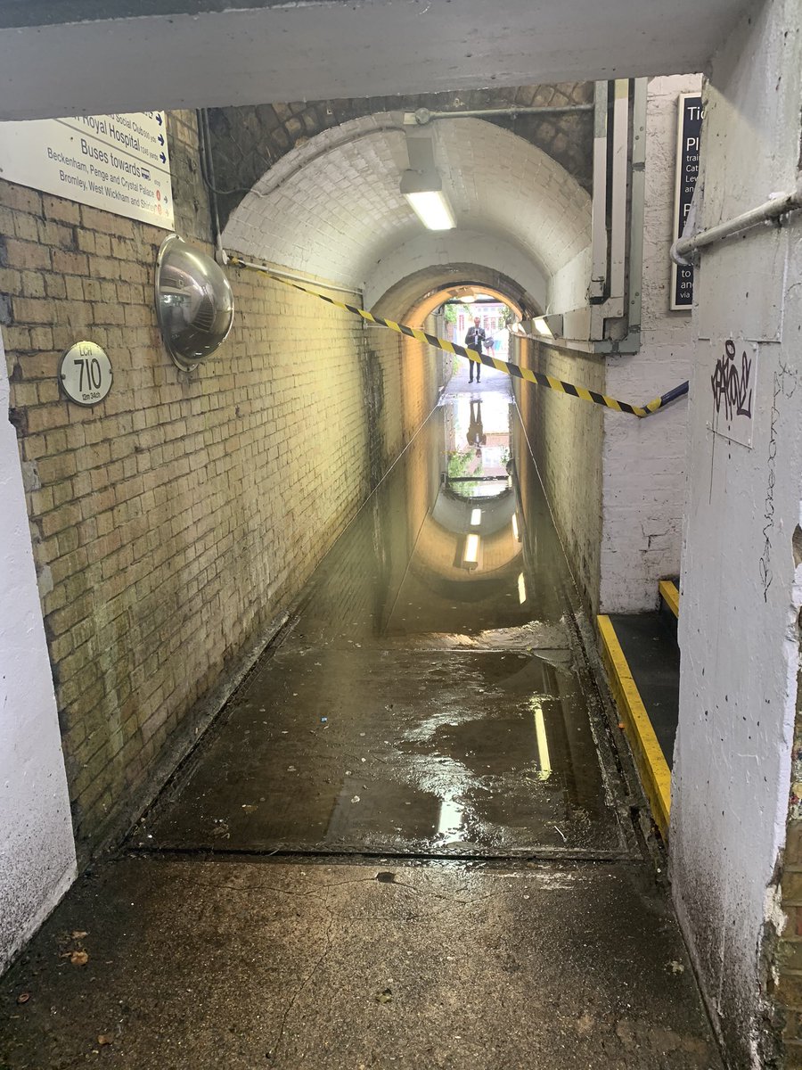 Had to walk the long way to the station #EdenPark as I didn’t fancy the paddle.