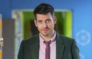 whatsontvuk's tweet photo. Rob James-Collier on joining Ackley Bridge: ‘Martin doesn’t care about rules’ https://t.co/mLP8jPwq5q https://t.co/7iJdO9csCN
