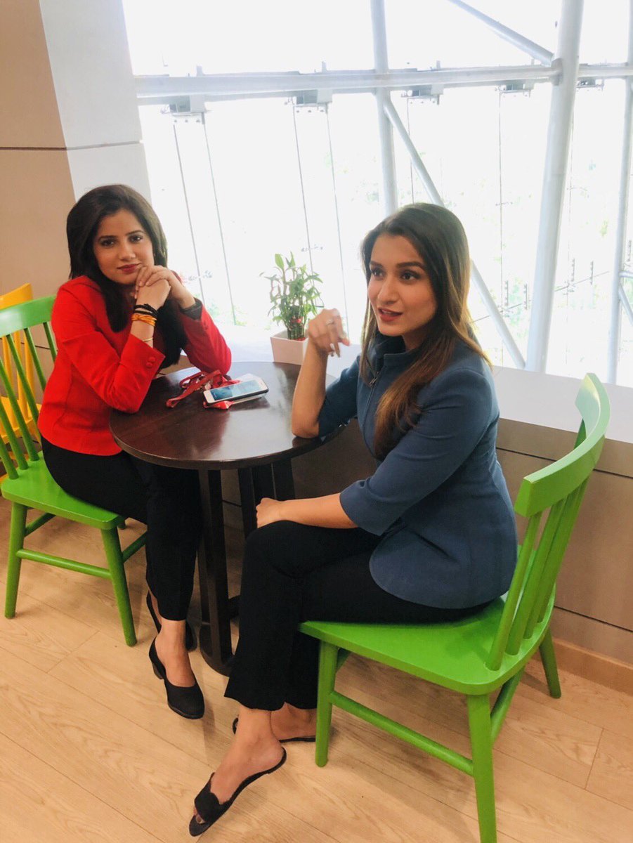 But first , green tea 🍵 #officediaries and for @journopriyanka5 picture is first 😜