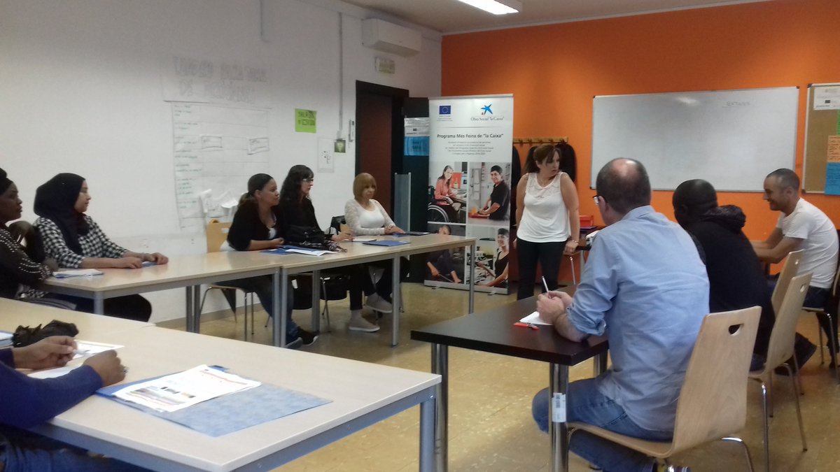 formaciocasal's tweet photo. Un cop més hem tingut la sort de poder aprendre amb Rango10.
@formaciocasal
@casalinfants
@FundlaCaixaCAT
#rumbalafeina
#Programamesfeina https://t.co/sqeoQAsZIu