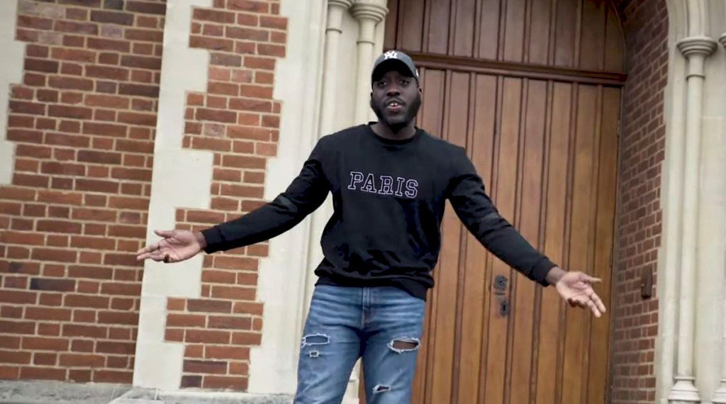 KC_Mix's tweet image. ZELIJAH (@ZELIJAH_) DROPS VISUALS TO NEW TRACK 'SAME AGENDA' #UKCHH #DRILL kcmix.com/zelijah-drops-…