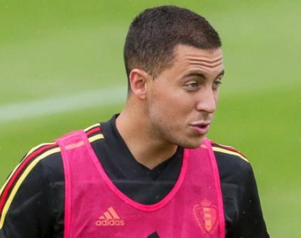 elchiringuitotv's tweet image. 🚨🚨🚨¡ENCUESTA! ¿Quién DEBE LANZAR los PENALTIS en el MADRID la PRÓXIMA TEMPORADA?

🔁RT= @hazardeden10
❤️ME GUSTA= @SergioRamos

¡Nos vemos a las 3 en #JUGONES