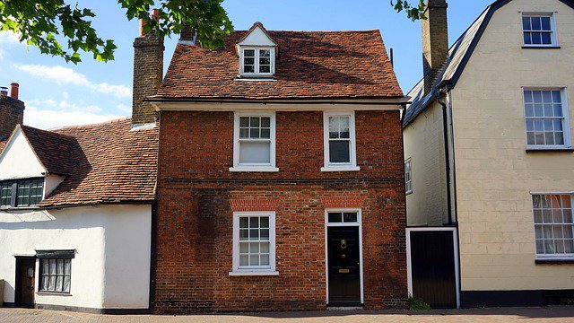 FundingSecure's tweet photo. Borrowing money against your #property Whether it is a commercial or residential property, FundingSecure can help you with your #funding requirements through our #peer-to-peer #lending platform. https://t.co/PhUUPI1Xyb