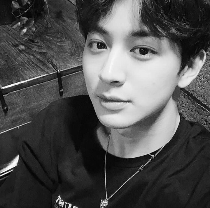 [061119] Yunhyeong IG update 오늘 vlive를 해주셔서 감사합니다 !! 사랑해!   #YUNHYEONG  #송윤형  #ユニョン