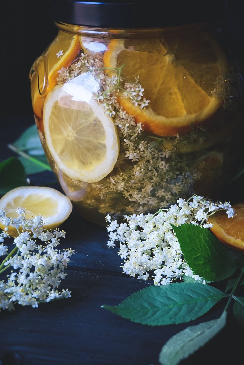 JohnDavisRMV's tweet photo. Amazing Elderflower Syrup – Low Sugar https://t.co/1iMMzWp8Qu https://t.co/jROC6syF0o