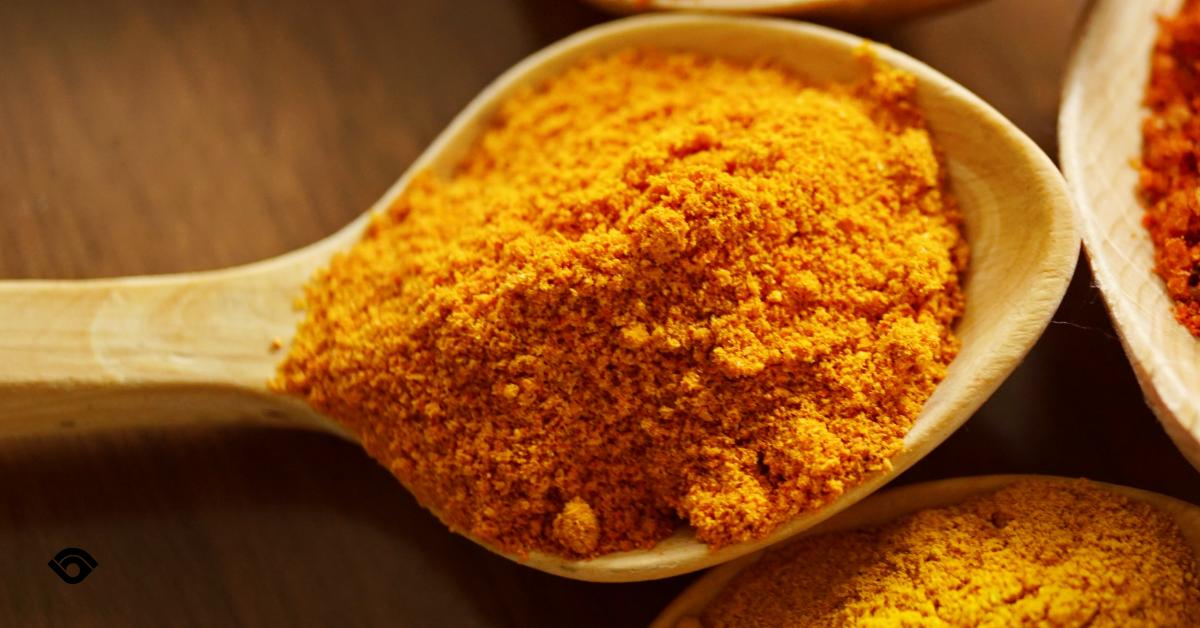 Dünyadaki ilk #zerdeçal yetiştiriciliği M.Ö 3000’lü yıllarda Harappan Medeniyeti tarafından yapılmıştır. Baharatların merkezi olarak bilinen Hindistan’da, zerdeçal #sarı renginden dolayı Hindistan’ın #altın baharatı olarak bilinmektedir. 

youtube.com/watch?v=Qx3Z8s…