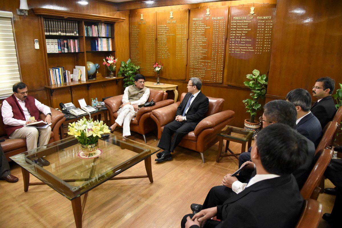 PiyushGoyal's tweet photo. Had a meeting with China’s Vice-Minister of Commerce, Wang Shouwen and discussed bringing a trade balance between the two nations, clamping down on market distorting trade practices and boosting Indian service exports. https://t.co/sl8keLUSo6