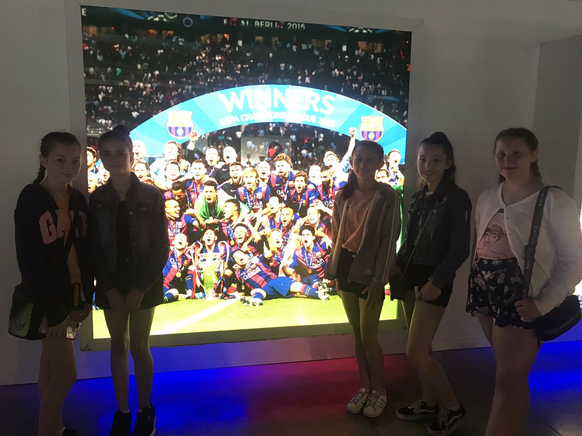 RCMS_RE's tweet photo. @RCS_main #noucamp #rainydaysinbarcelona https://t.co/eYq7kt1yux