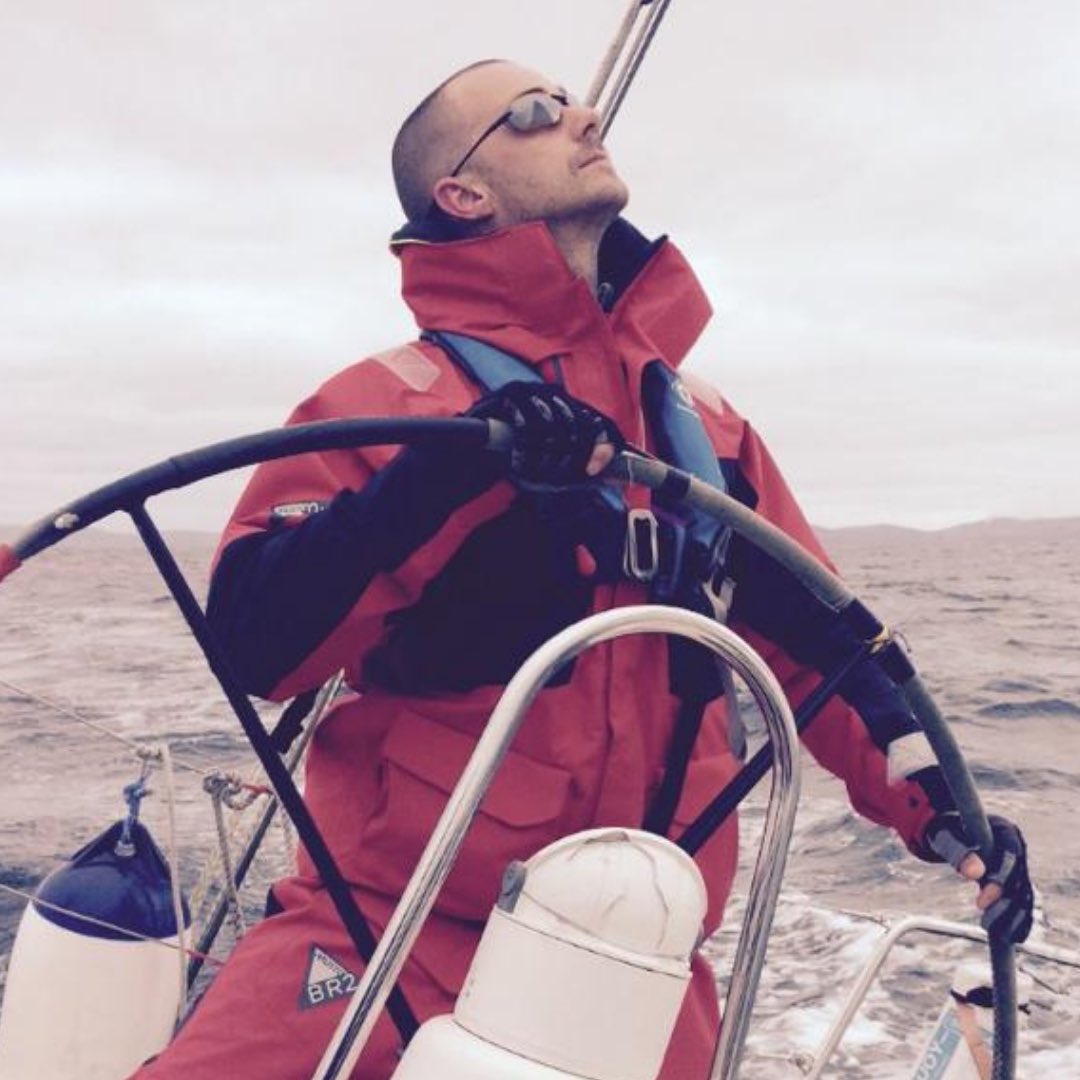 WildWestSailing's tweet photo. Q: What keeps a dock floating above water?
A: Pier pressure.
We apologise for this joke but just couldn’t help ourselves…
#wildwestsailing #sailingforlife #WildAtlanticWay #sligotourism
#sailingcourses #irishtourism #adultsailing #sligo #starwars https://t.co/EXEVCPiNNY