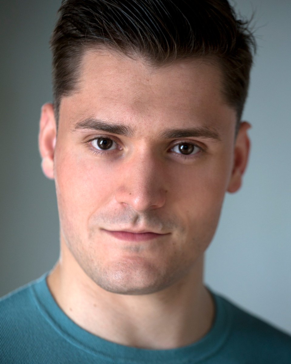 chloenelkin's tweet image. #EdFringe news! We&apos;re delighted to share that @TheThomasDennis will be playing the role of JOHN in #WirelessOperator @ThePleasance. Thomas&apos;s previous credits include ALBERT in @WarHorseOnStage &amp;amp; CHRISTOPHER in @curiousonstage. Find out more about the show: bit.ly/2Ixbl79
