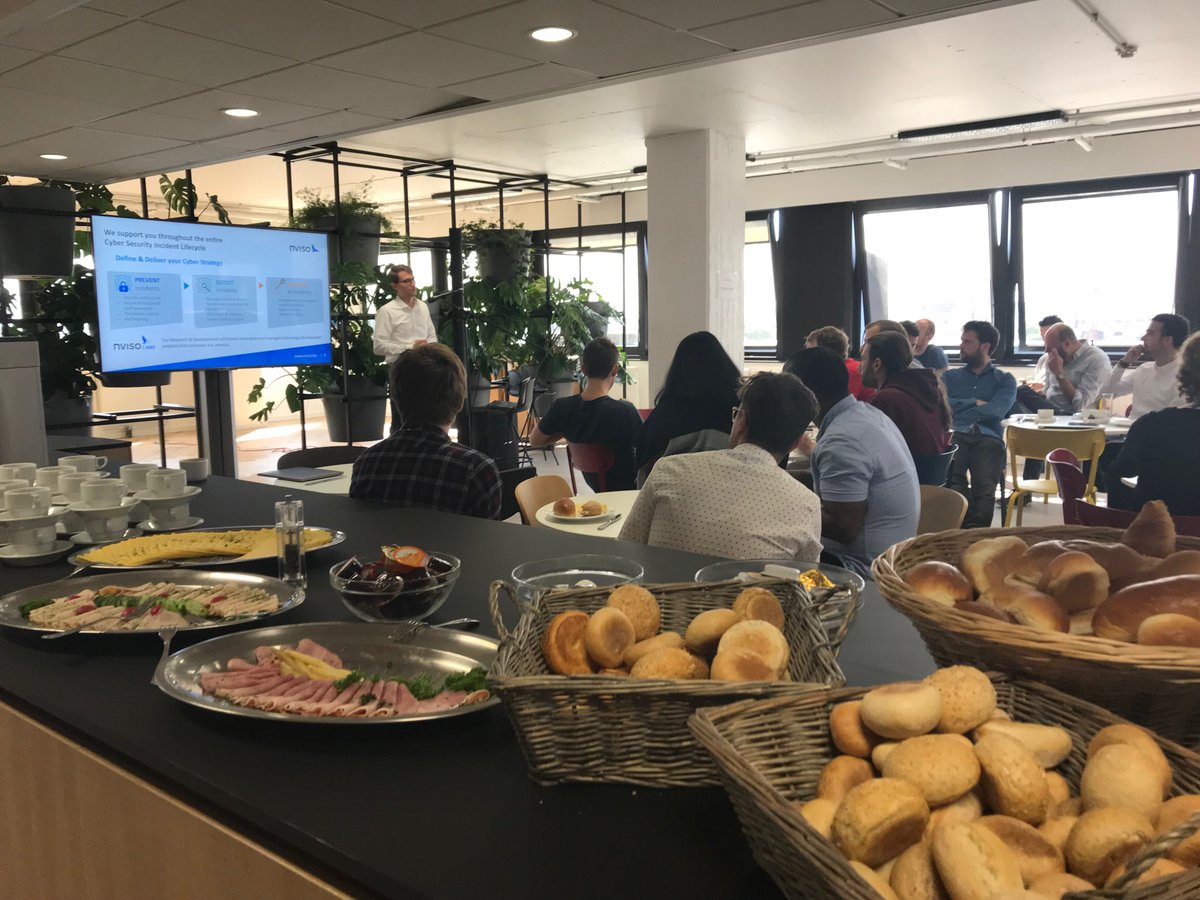 TheBeacon_EU's tweet photo. Kicked off our #getconnected week in style with our #beaconandeggs brunch. @NVISO_Labs and @OrangeBENL spicing up the #data edition! Subscribe to our other events of the week 👉 https://t.co/eNucXPxzMK #AI #IoT #security https://t.co/cp3CufFjHR