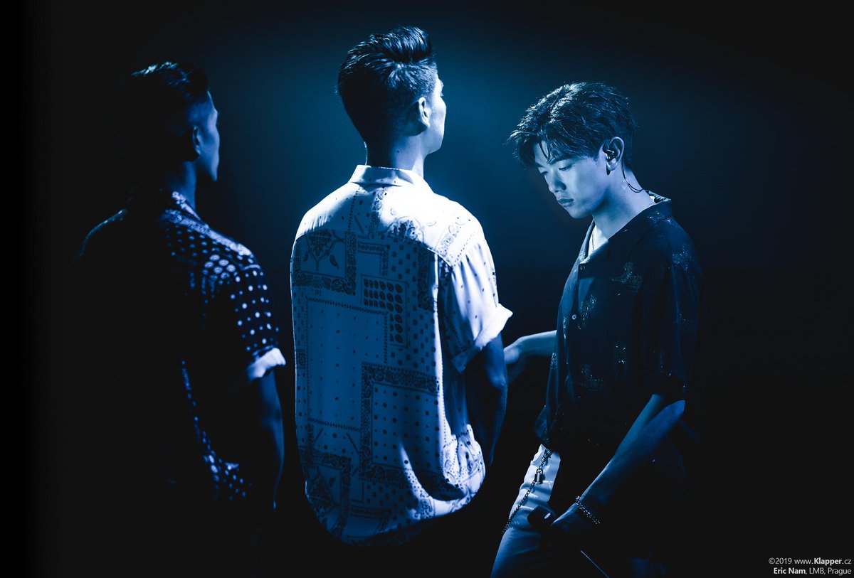 klapper_cz's tweet photo. Great show last night in Prague @ericnamofficial @ @lucernamusicbar 
MORE PHOTOS >> https://t.co/SYMaXmLsoX https://t.co/LgBg5cspiE