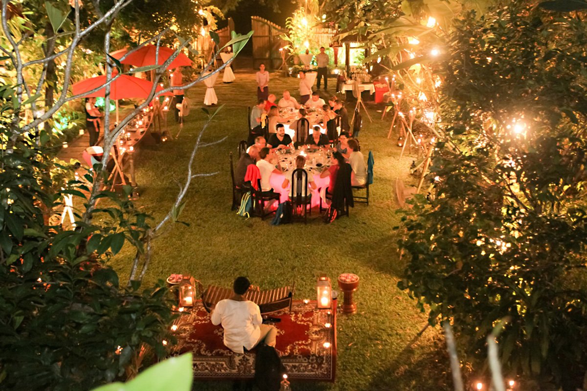MNivesha's tweet photo. Whether it’s a full blown corporate event, a wedding, a party or a romantic meal for two, Sala Kdei traditional wooden house and tropical garden is the most atmospheric place in #SiemReap to host your dream 'do'.
Ask us all about the options.
@MNivesha 
#event #celebrate #party https://t.co/67FcpF43Tl