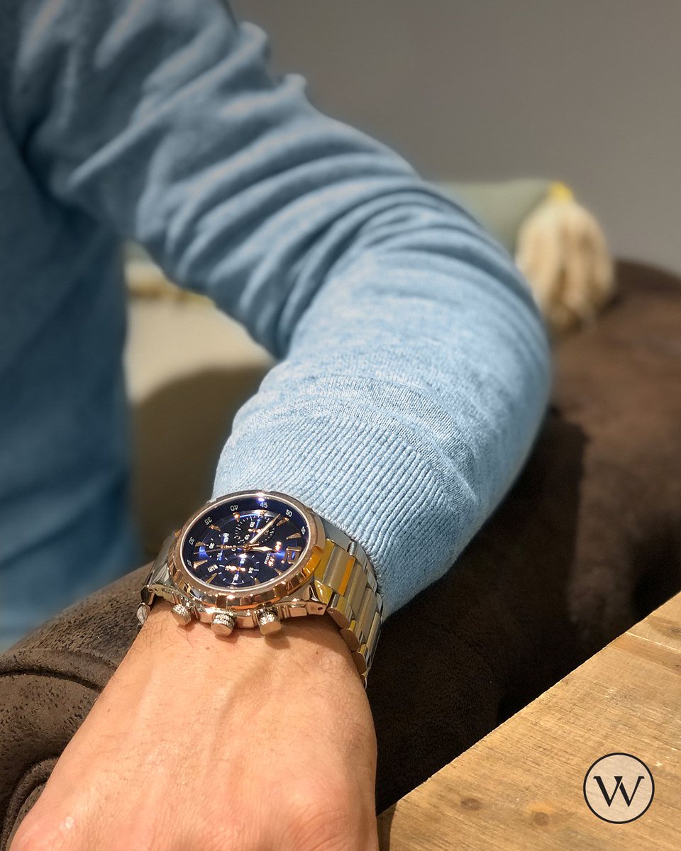 RelojesDuward's tweet photo. Pon un poco de azul en tus outfits. ¡El resultado es espectacular!

Aquastar Sepang ➡️ https://t.co/VeO47Q1ZgK

⌚️ 199€*
(IVA incluido)

#Duward #ElTiempoPerfecto #reloj #pulsera #tiempo #tendencias #moda #outfit #complementos #complementosdemoda #estilo #elegante #hombre https://t.co/zfY1yTbLaz