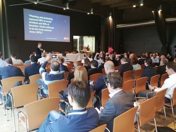 ChannelBiz Italia tweet media