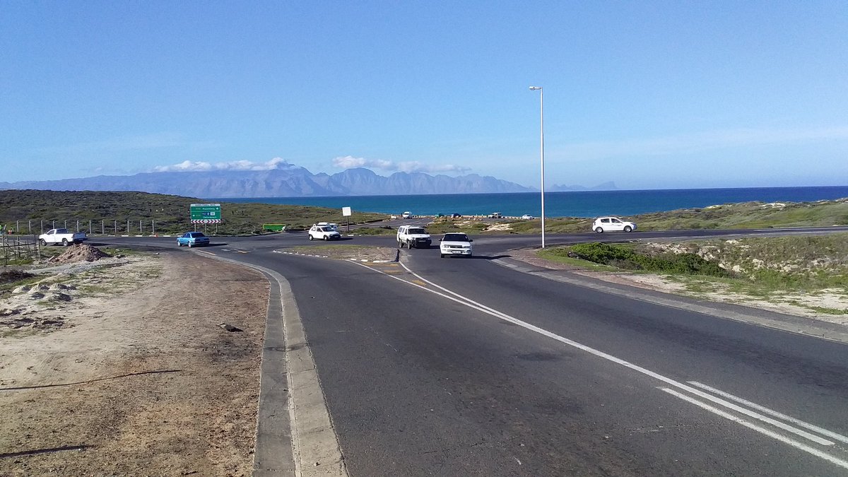 dzaddy_adebayo's tweet image. Today decided to cycle to the Indian Ocean 🏖 #carido #fitness #cycle #fitnessjourney