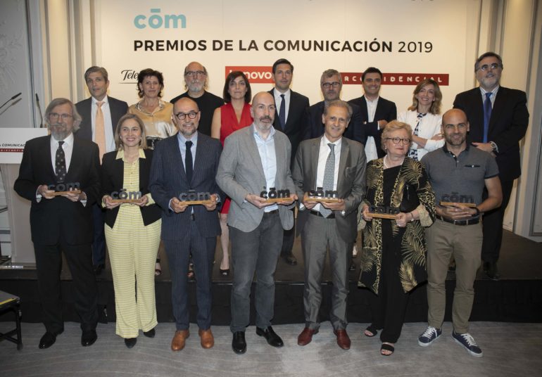 Ayer se entregaron los Premios de la Comunicación, en la que nuestro CEO Fernando García participó como miembro del jurado. Échale un ojo a los ganadores de cada candidatura!🏆
dircomfidencial.com/marketing/reco…