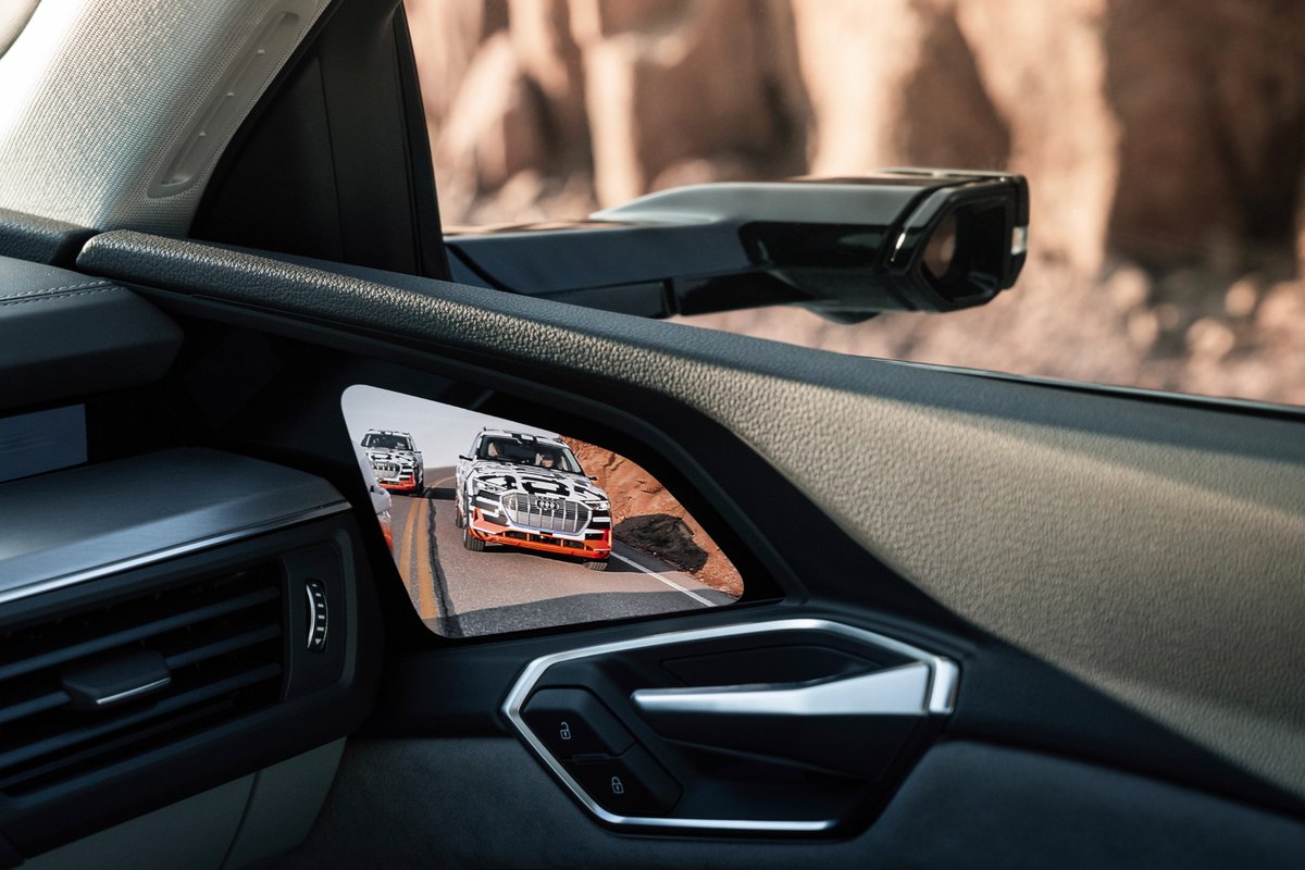 m_otna's tweet photo. #Innovation - Quand les #caméras s'invitent à bord des véhicules - via @ae_magazine #VirtualMirror #CitroënConnectedCam https://t.co/soNOmCRmGF