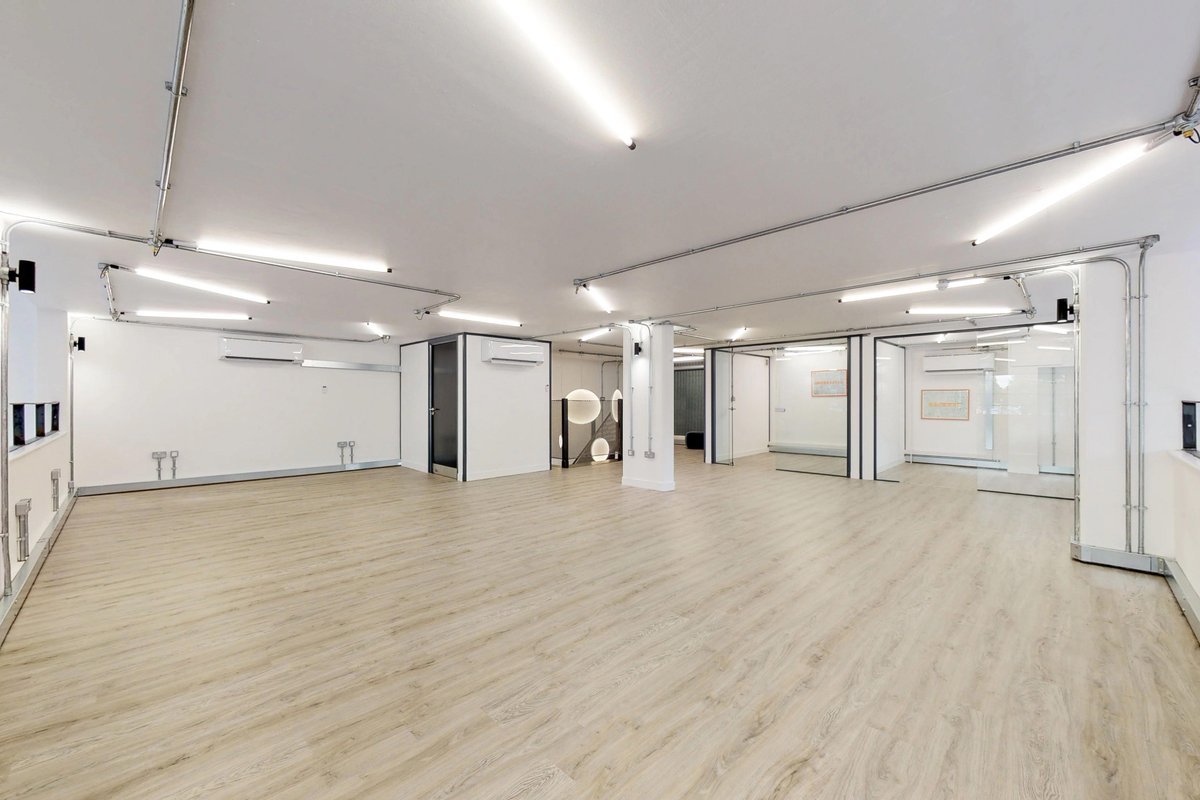 colabspacesuk's tweet image. Available now!

308 Kingsland Road, E8 4DB

A fantastic premium office space with large windows, lots of natural light and big open-plan floor plates on the cusp of Shoreditch and Hackney.

Call us today on 020 7993 8786 or email us at moe@colabspaces.co to book a viewing!