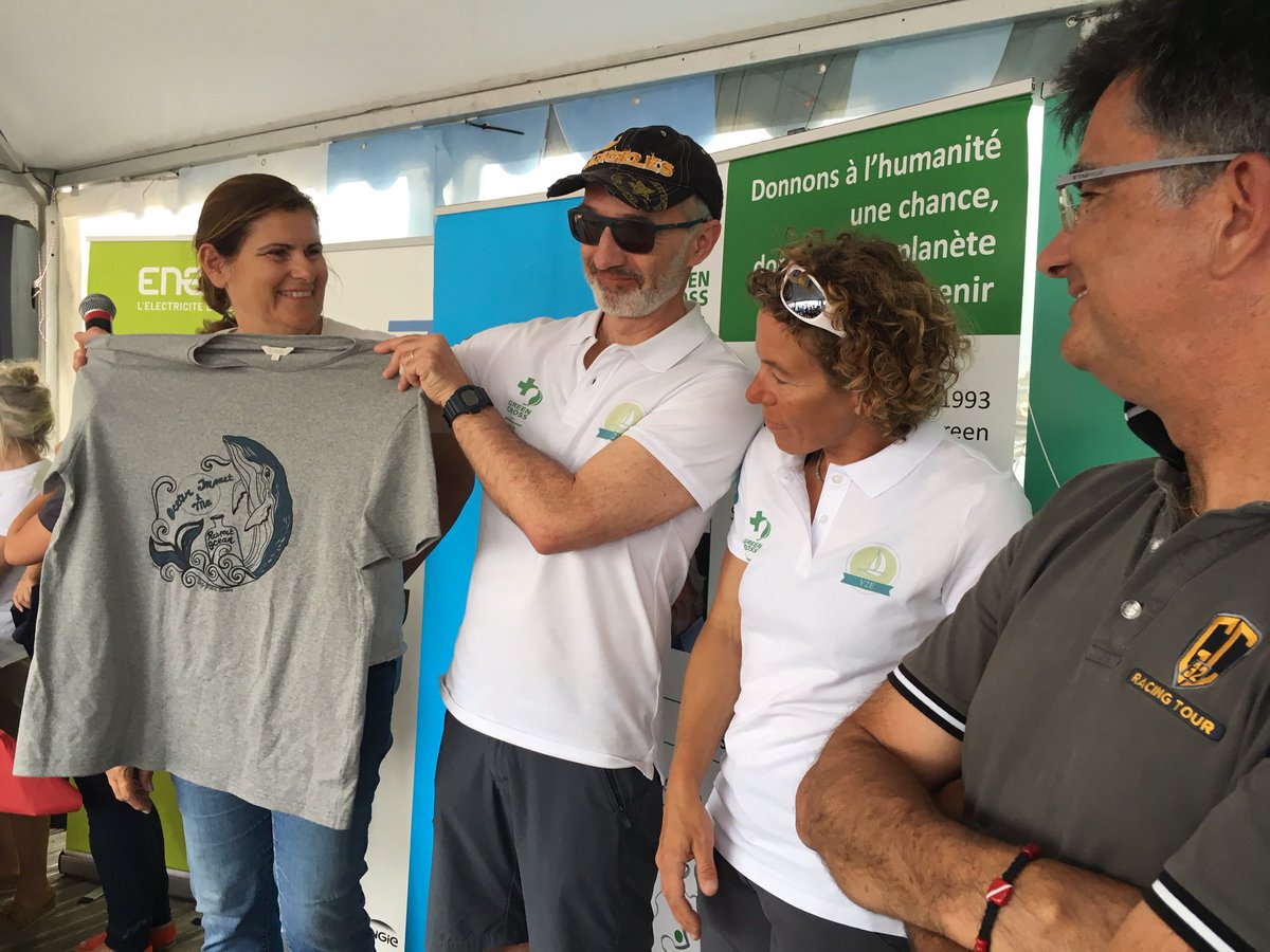 RTE_med's tweet photo. Retrouvez en 📷les plus beaux moments de cette @RegateV2E à #Marseille
🔹Conférence sur la #TransitionEnergétique 
🔹Départ de Mistral Gagnant ⛵️
🔹Remise du prix coup de ❤️du jury
Bravo à toutes les équipes @GRTgaz @RICE_Energy @enedis_coteazur @Elengy et...à l'année prochaine😉 https://t.co/GjYZ4BpoFR