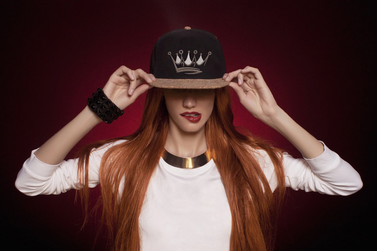 capjunkie's tweet photo. capjunkie
Set the gram on fire!!!🔥 🔥🔥 #capjunkie #fire #hat #fashion #style #gram #logo #brand #redhair #red #girl #queen #uk ##trendyoutfits #trend #clothing #vibes #snapbackhat https://t.co/qkldPdGlwg
