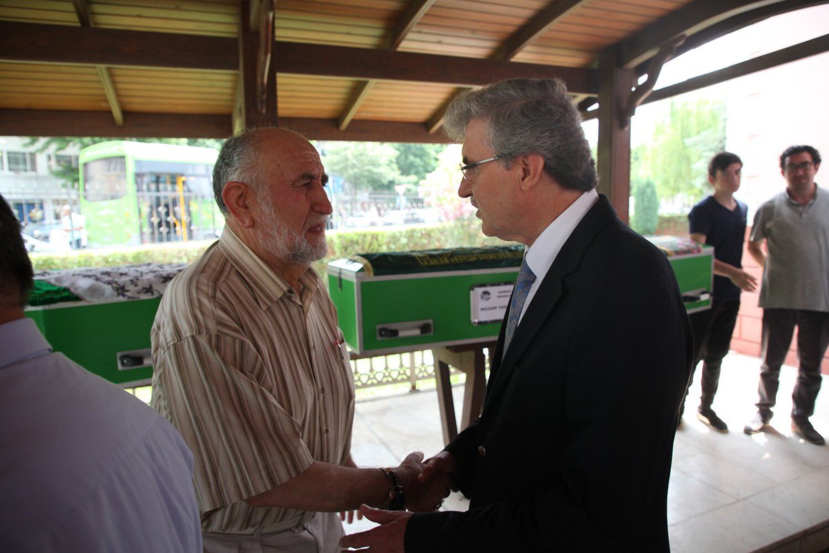 Ekrem Yüce