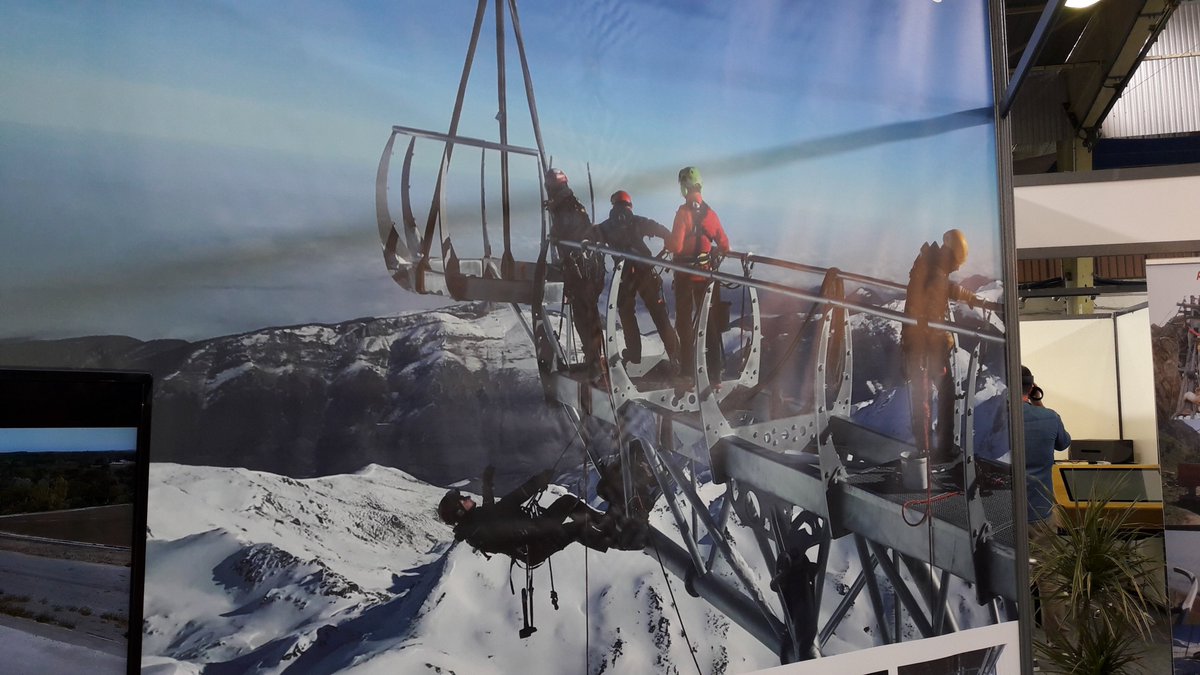 ADOCC_Pyrenees's tweet photo. #mecamont hydro présente ses activités à l inauguration @mbs_2019 
Vous vous souvenez du ponton @PicduMidi ? https://t.co/ZJLGSxeyJ0