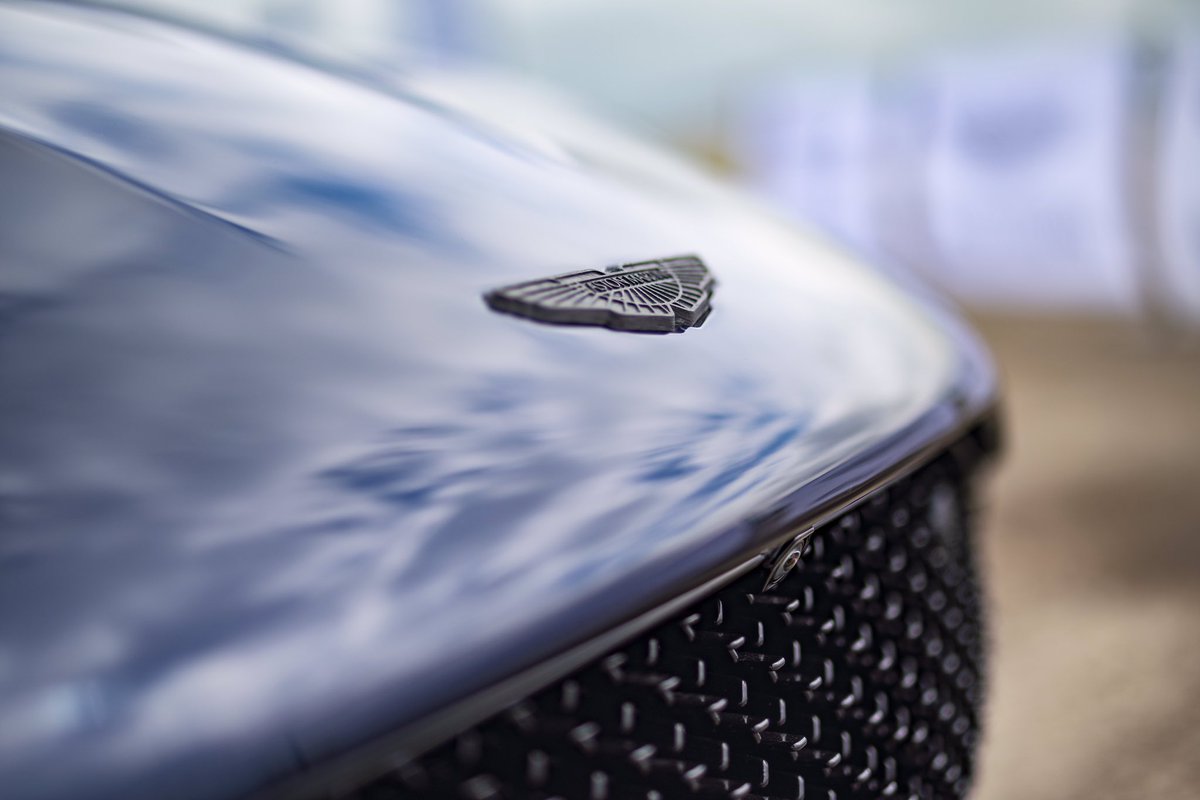 Aston Martin Reading tweet media