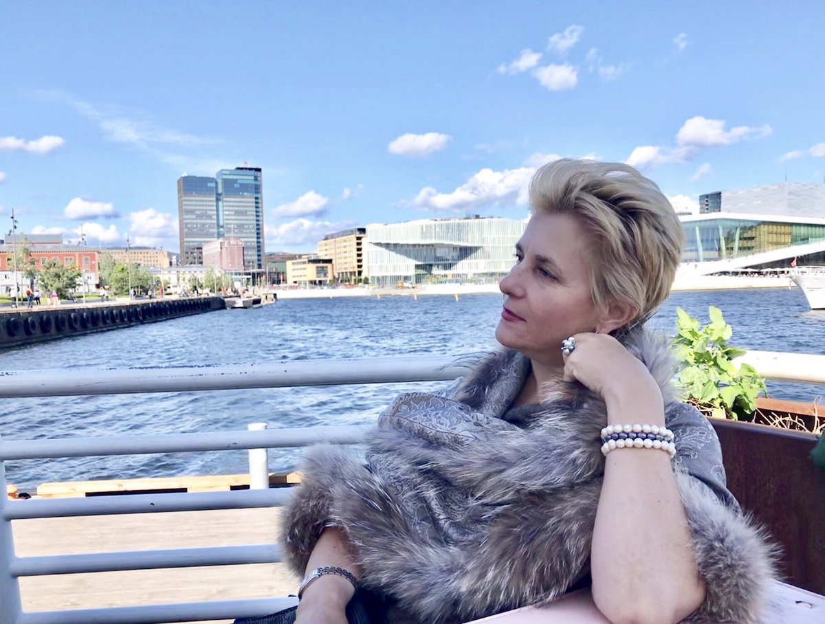 Filibegirl's tweet photo. #Norway 🇳🇴 #Oslo, une jolie ville, mais pour moi il fait très froid 🥶.... https://t.co/wf6XjgtSo8