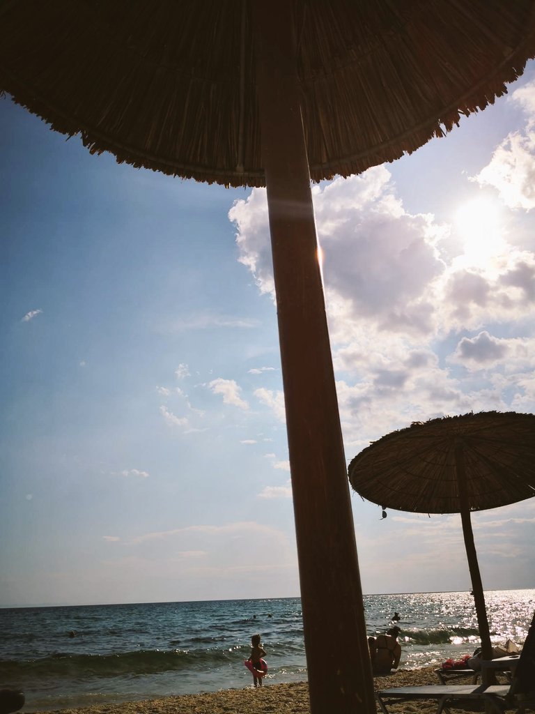 AmiraHyler_'s tweet image. Perfect view😍😍
#vacay #girlsfromstudio20 #relaxation