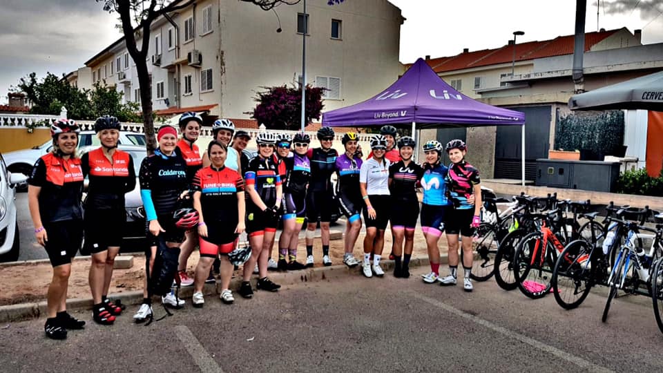 RFECiclismo's tweet photo. #QuedadasWomenInBike |  ¿A qué esperas para unirte a las  quedadas #WomenInBike?

➡Entra en https://t.co/d5gwiIA4e3  o escribe a info@womeninbike.com 🙌😀

📸Os dejamos algunas fotos del finde.

 #WomenInBike #RodamosJuntas 
@movistarlikes https://t.co/59bE5RF4j5