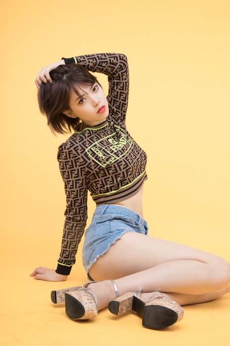 Twitterのコスプレ画像1