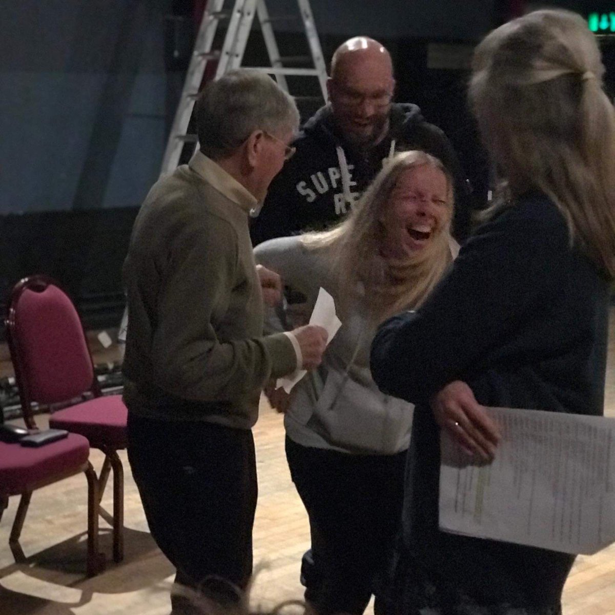 Lyme Regis Pantomime tweet media