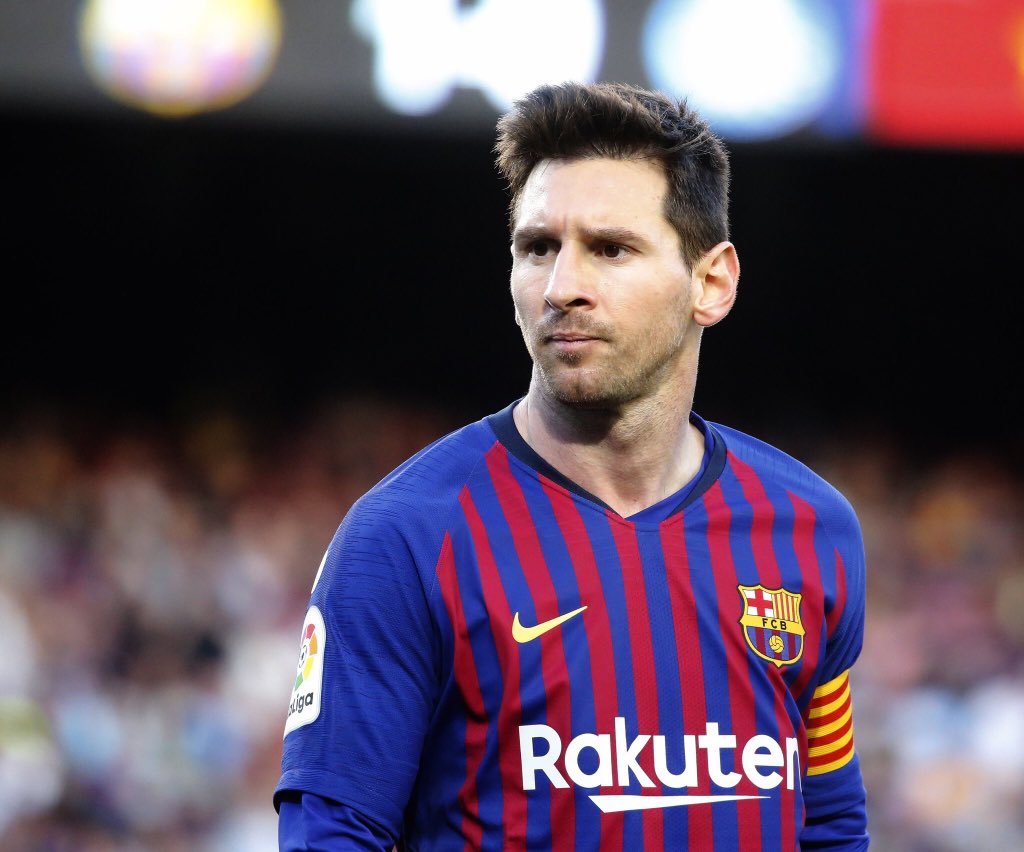 Месси лучшие голов. Месси. Leo Messi. Лео Месси фото. Messi in 2010.