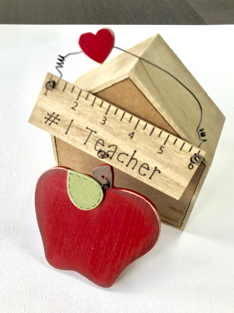 Cute teacher gift! Can be personalised with teachers name! 
#teachergifts #endofterm #schoolholidays #school #giftsforteachers