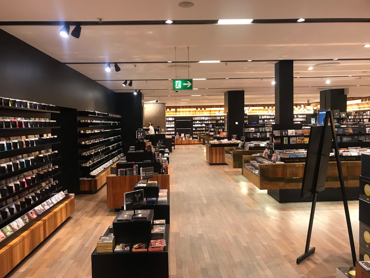 On the way to my recording this morning thought I’d visit the CD shop at Beck’s department store in Munich. This is just for classical music! Nostalgic tears of gratitude came to this producer’s eyes!