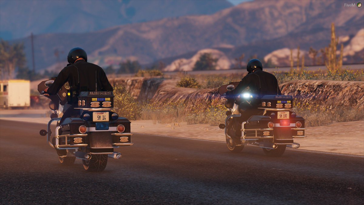 legitroleplay's tweet photo. Gruppe Six and SASPs Traffic Services Unit Motorbike Division! 

#LegitRoleplay #LegitRP #LegitLove #FiveM https://t.co/eiUDIWZKaH