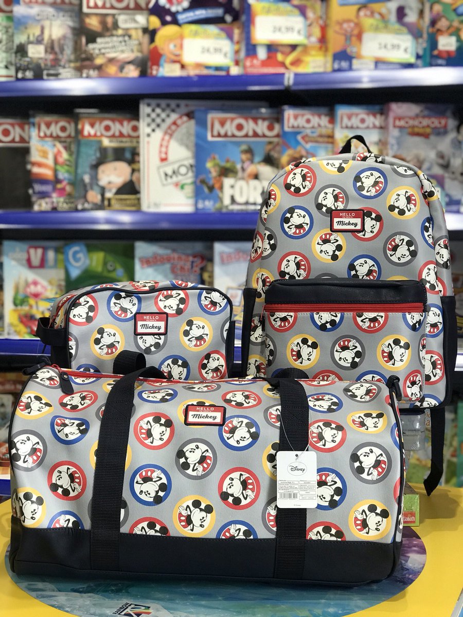Neverland_Gioca's tweet photo. Che stile #Topolino!🐭 Questa estate, non farti sfuggire i magici set-travel targati #Michey!🎈Lasciati conquistare, le novità le trovi soltanto da #NeverlandGiocattoli!🎡 https://t.co/PqQq5MKUUp