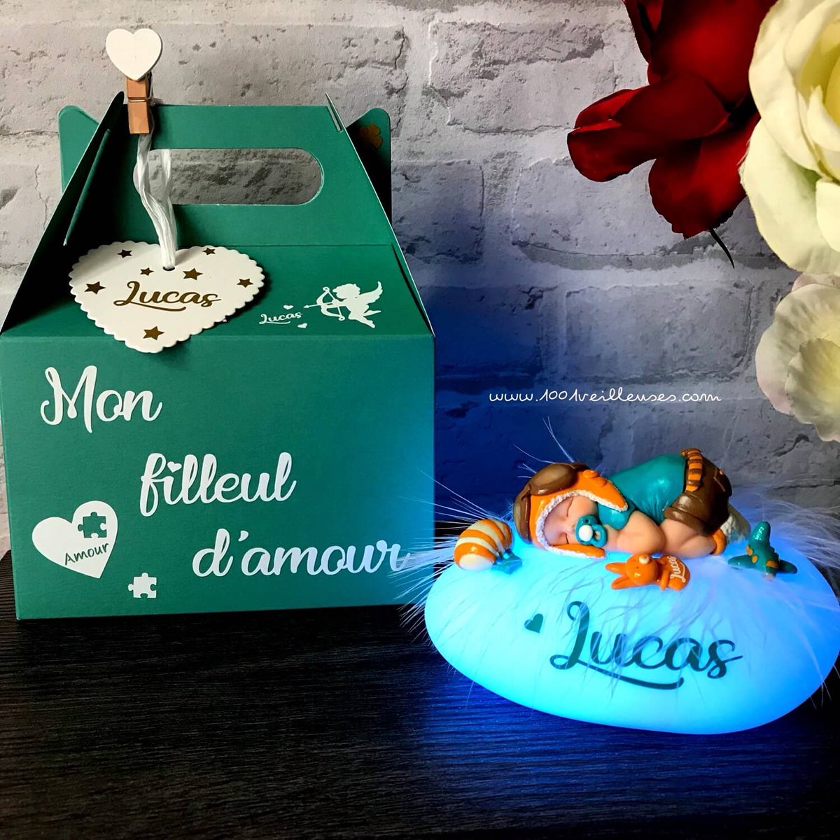 de_naissance's tweet photo. #amour Bonjour Twitter !Cadeau unique  https://t.co/DO0jRyjPUv shower
https://t.co/cRZ6Y6GKMr
⭐️ 
#Maman #cadeau #decoration #enfants #veilleuse #famille #lampe #bébé #Grenoble #Isère #Savoie #Drome #Loire #Ain #Valence #Gap #Lyon #bourg #Chambéry #Vienne #Genève #SaintEtienne https://t.co/JDDkKdic4A