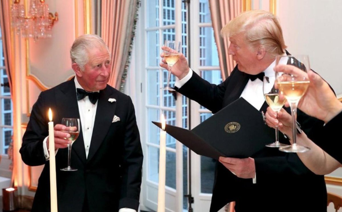 Zelf de vinificatie van je fles zomerwijn verzorgen? Neem dan op vrijdagavond 19 juli deel aan de workshop wijn maken in de wijngaard. Aanmelden kan via: info@betuwswijndomein.nl betuwswijndomein.nl/agenda/worksho… #wijngaardevents #nederlandsewijn #wijnmaken