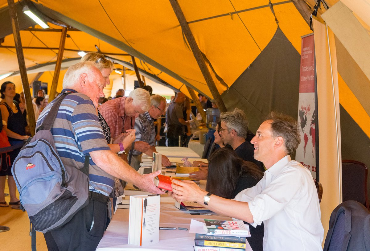 It can be tough for local #libraries to make connections and put on events for their community. Our #LibraryConference19 aims to make it easier and put them in touch with new contacts. We need local librarians to come and take part! More info here: bit.ly/LibConf