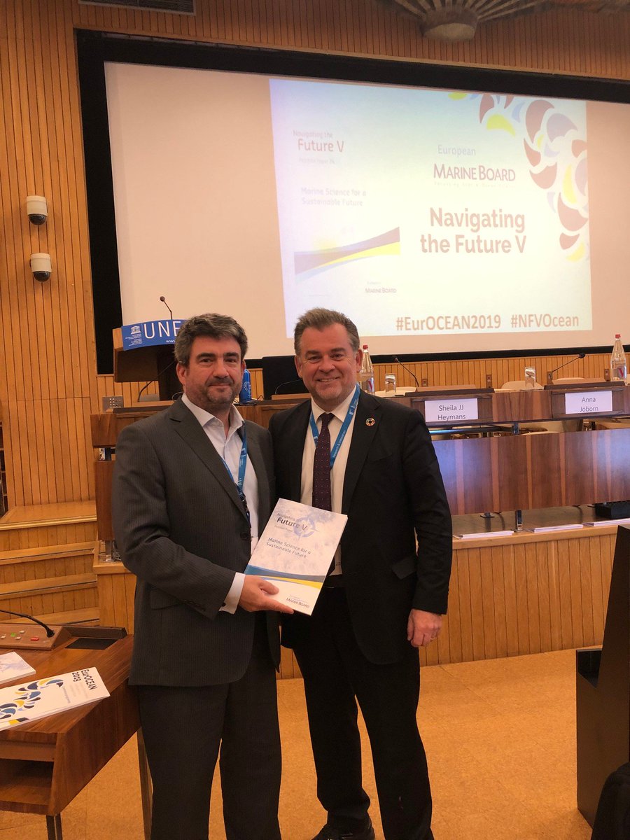 MaREIcentre's tweet photo. #MaREI's Jeremy Gault with John Bell, Director of healthy planet @EUScienceInnov at the #NFVOcean paper launch at #EurOCEAN2019. This will provide European govt with scientific advice on future ocean research to 2030 &amp; beyond  https://t.co/TKYf5F0UGs

#UCCNews #HorizonEurope https://t.co/qyGfa2yA6M