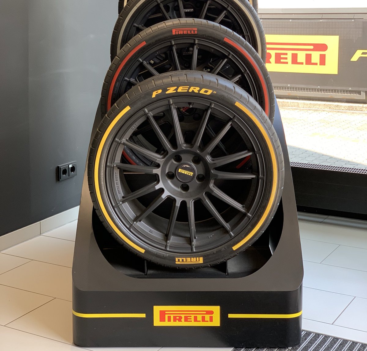 SeenThruGlass's tweet photo. Found these at #PZeroWorld 🌚🌚 https://t.co/yer78QwP7y