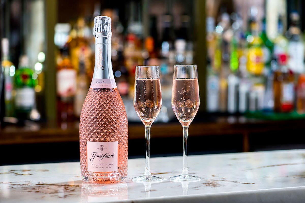 Aaron playing this Thursday, be sure to come down and get involved!  🎼
Don't miss out on our 20% off all Fizz deal every Thursday and Friday 🥂