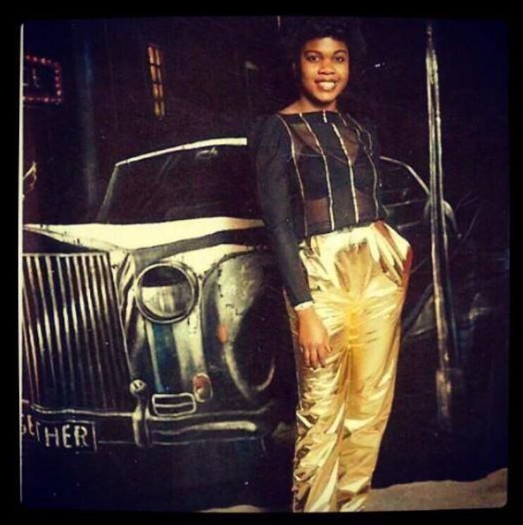 HOLLYandherEGO's tweet image. The ultimate #GEMINI 6/11 Happy.  #50something to my forever best friend, advice giver, personal banker, the only person that gon keep it  💯 Happy Birthday to my Mommmmy 🎂  🎉  ❤️