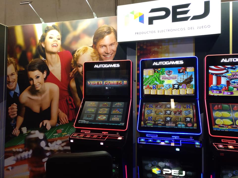 Expojoc's tweet image. #PEJ nos ha contado cómo funciona su escáner lector de documentos, así como  su máquina de reconocimiento facial. Descubre todos sus productos en #Expojoc2019