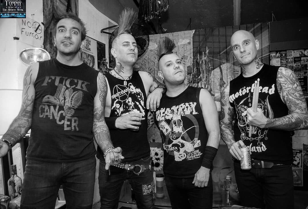 SODA BAR (@sodabarsd) on Twitter photo NEW SHOW – 11/14 <a href="/theIRENIC/">The Irenic</a> – <a href="/StrungOut/">Strung Out</a> w. <a href="/TheCasualties/">The Casualties</a> • Tickets on sale FRIDAY! • eventbrite.com/e/strung-out-t… NEW SHOW – 11/14 <a href="/theIRENIC/">The Irenic</a> – <a href="/StrungOut/">Strung Out</a> w. <a href="/TheCasualties/">The Casualties</a> • Tickets on sale FRIDAY! • eventbrite.com/e/strung-out-t…