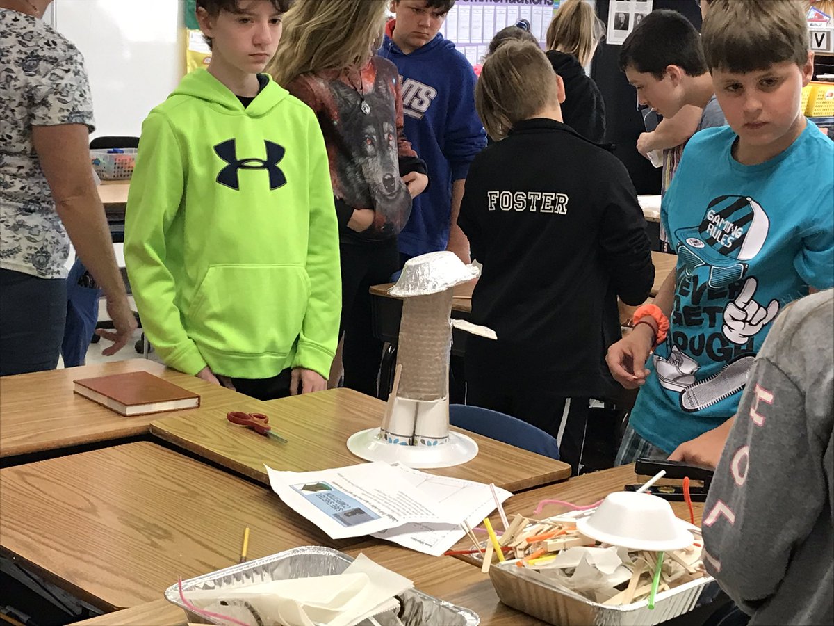 STEM Showdown <a href="/UGL/">UGLkurser.se</a> today. Excellent job 5th &amp; 6th graders! <a href="/m1sspappas/">Charlene Pappas</a> <a href="/WMScienceIA/">Coleen Weiss-Magasic</a> <a href="/LibraryLadyUGL/">Johanna Archer</a>