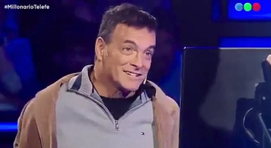 #Rugby  ¡Millonario de corazón! Manolo Arce, ex jugador de CUBA, estuvo en el programa ¿Quién quiere ser millonario? y dejó una lección de vida demostrando los valores que promueve este deporte. ¡Mirá los Videos! bit.ly/2WCw3vX